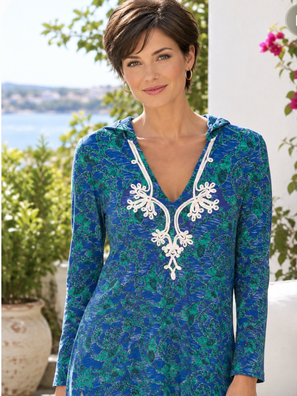 Lilly Pulitzer S Noëlle Tunic Hoodie in Loopy Elephant pattern